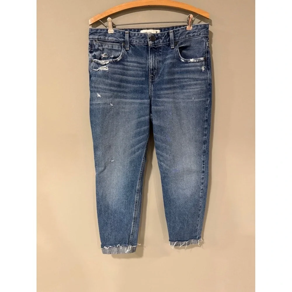Abercrombie & Fitch Jeans Ankle Straight Distressed 8R Medium Wash Women